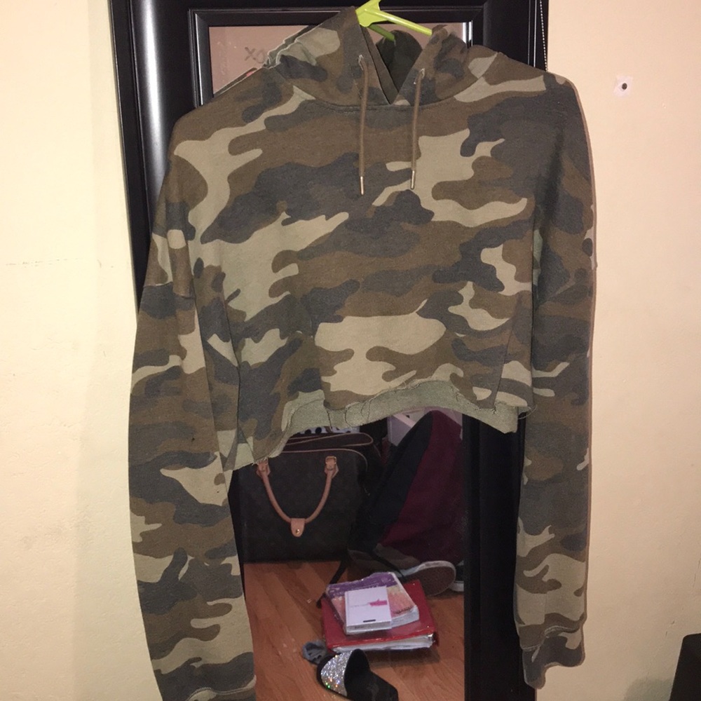 PAC sun camo cropped hoodie